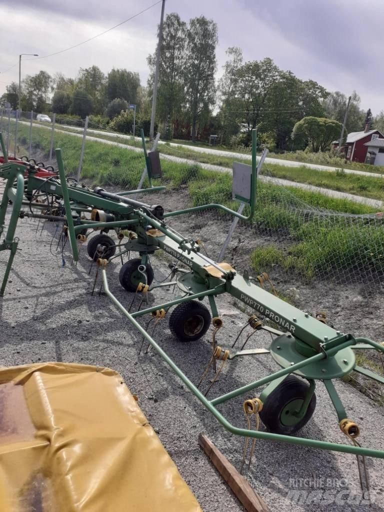 Pronar PWP 770 Vändare och luftare