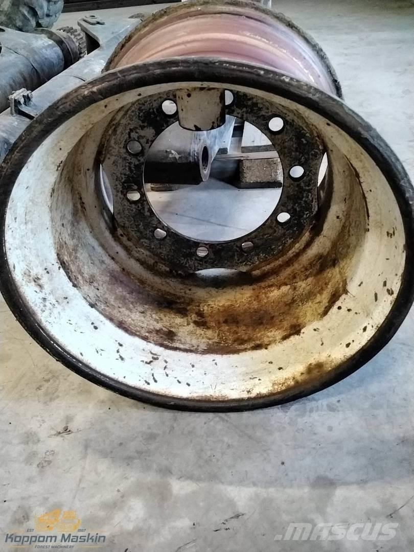 Bruun 7610 20x22,5 Däck, hjul och fälgar