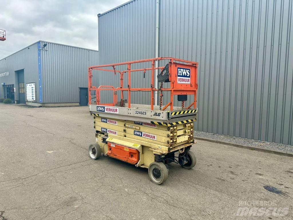 JLG 3246 ES Saxliftar
