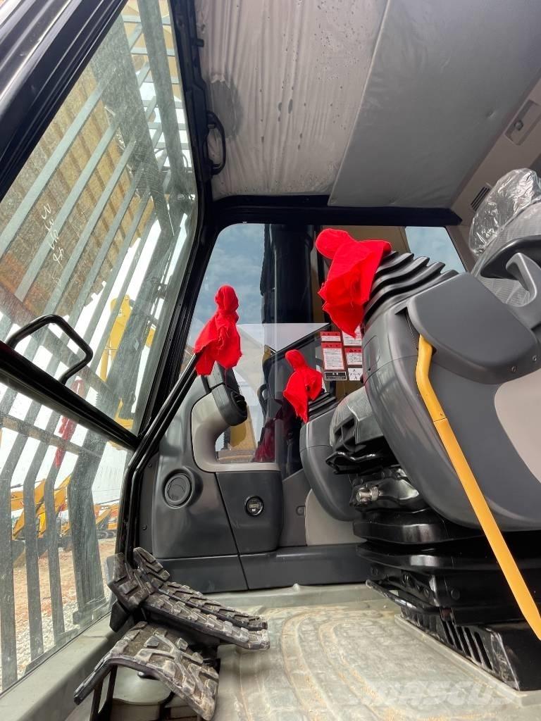 CAT 340 D L Bandgrävare