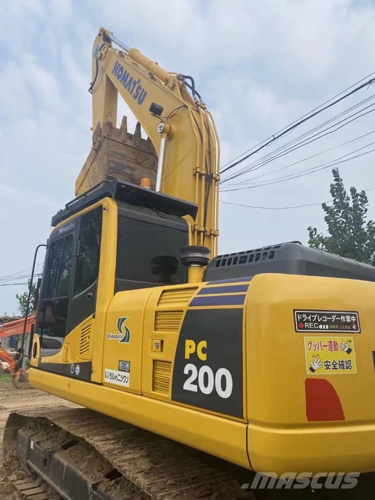Komatsu pc200-8 Bandgrävare