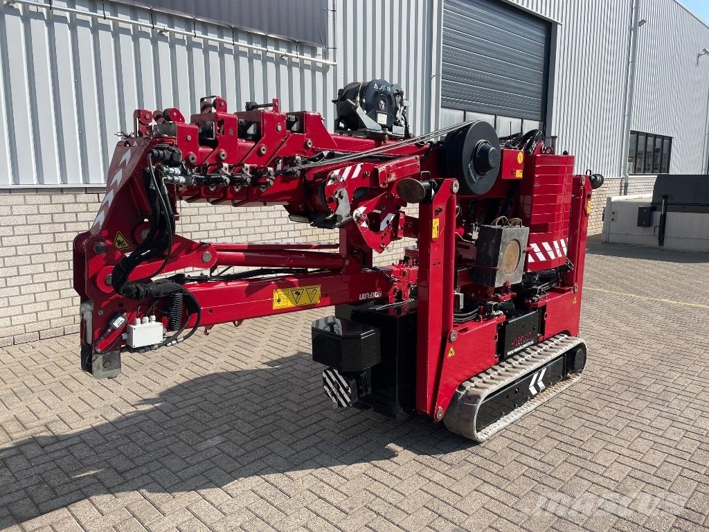 Hoeflon C 10 SOLD Minikranar