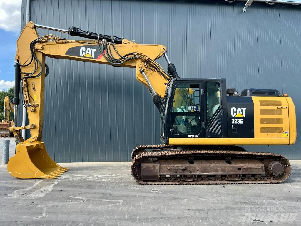 CAT 323EL VA Bandgrävare