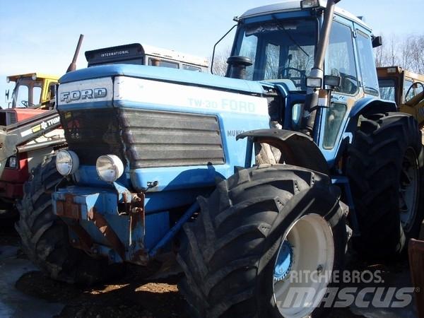 Ford TW 30 Traktorer