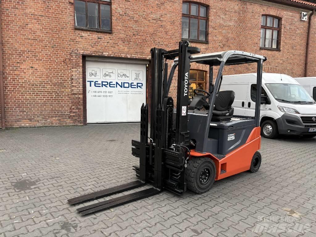 Toyota 8 FBMKT 25 Elmotviktstruckar