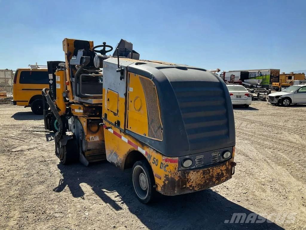 Wirtgen W 50 DC Asfaltskallfräsmaskiner