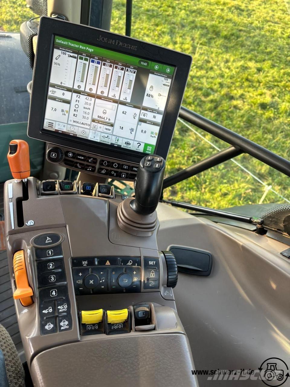 John Deere 6195R Traktorer