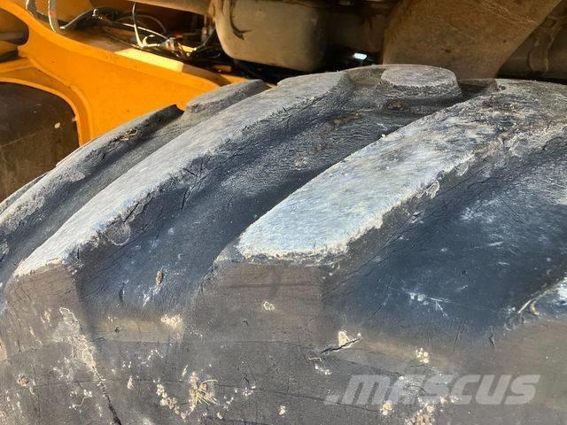 JCB 3 CX Grävlastare