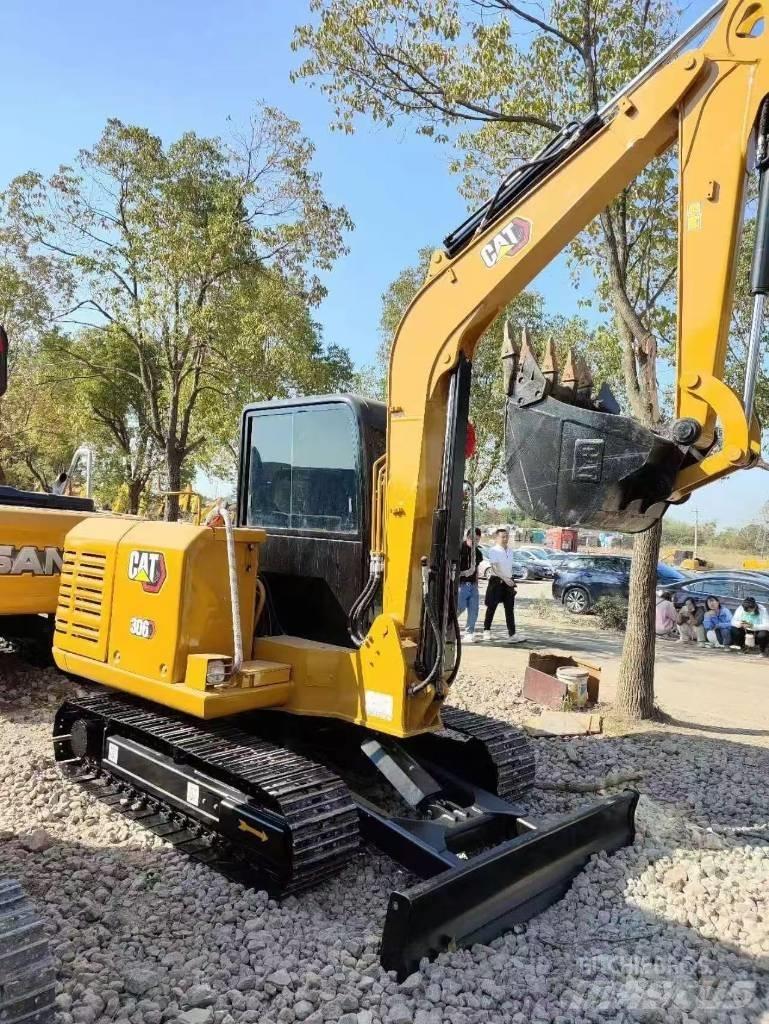 CAT 306 Minigrävare < 7t