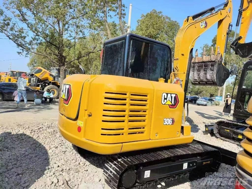 CAT 306 Minigrävare < 7t