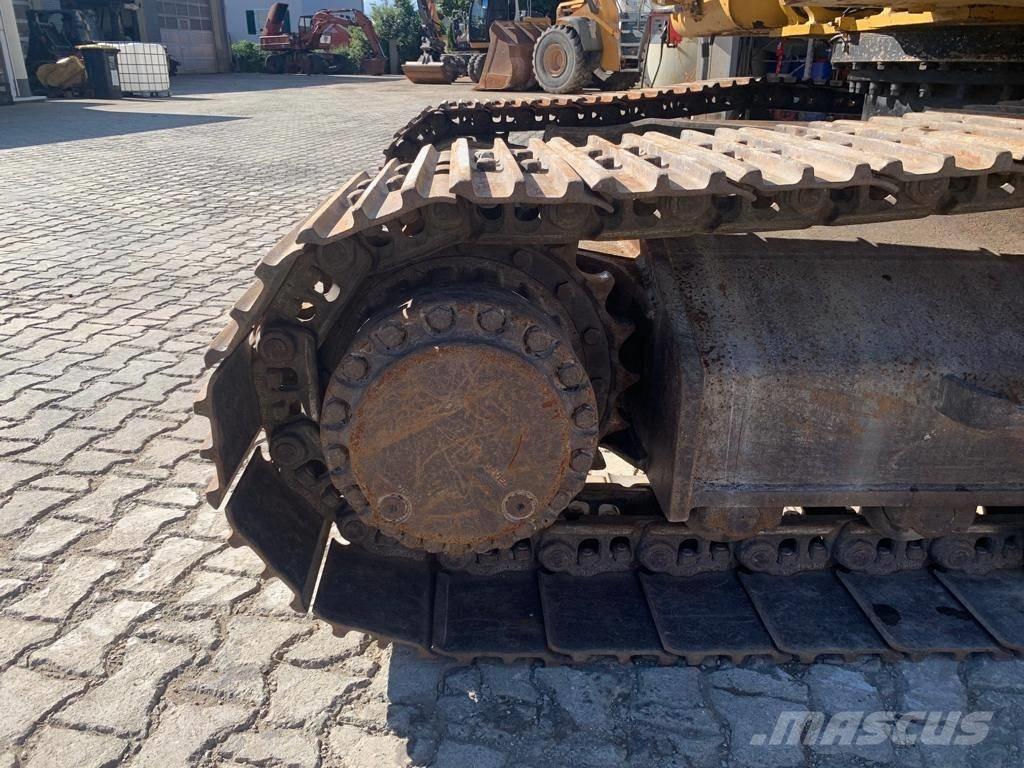 CAT 326FLN Bandgrävare