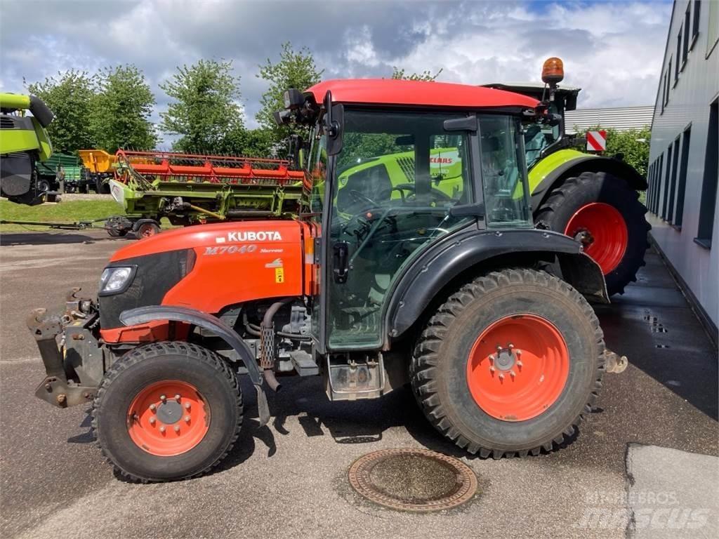 Kubota M7040 Kompakttraktorer
