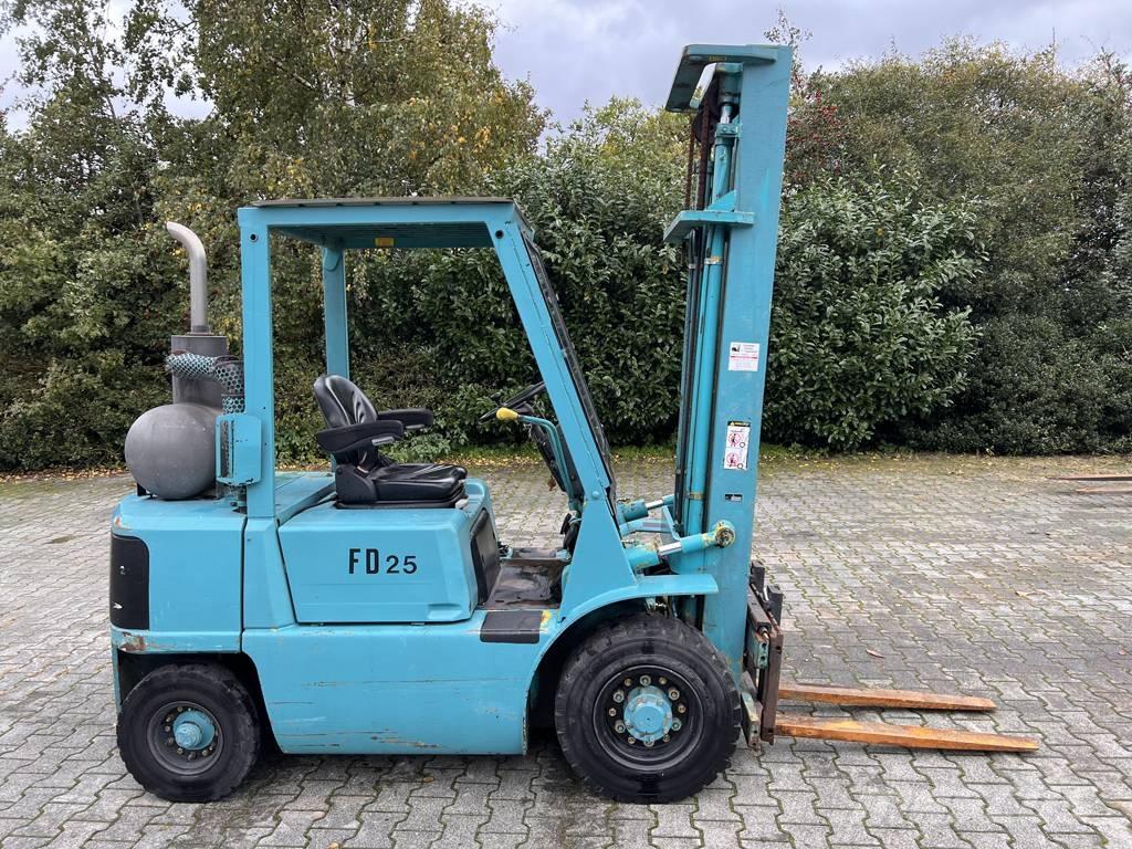 Mitsubishi FD25T Dieselmotviktstruckar