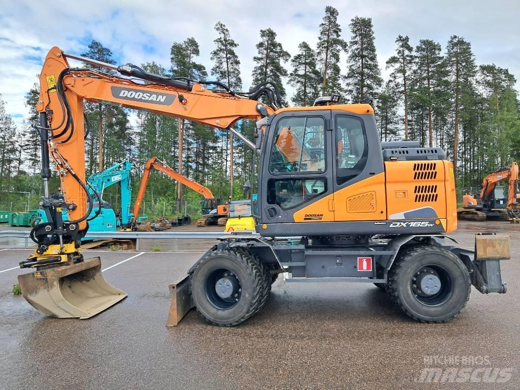 Doosan DX 165 W-5 Hjulgrävare