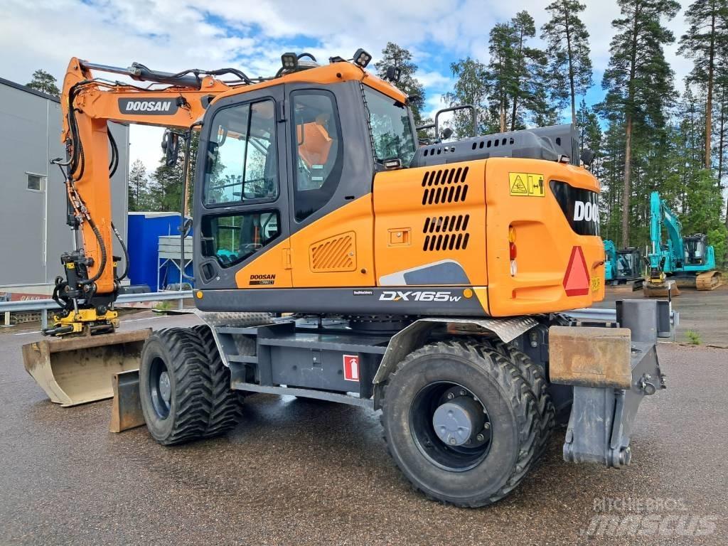 Doosan DX 165 W-5 Hjulgrävare