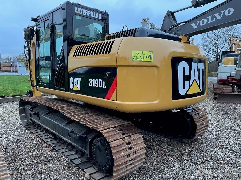CAT 319D Bandgrävare