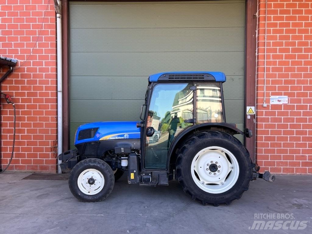 New Holland T4030F Traktorer