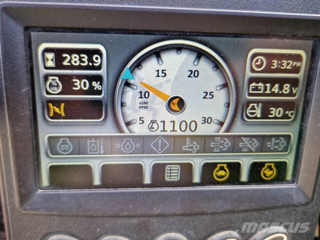 Ditch Witch SK 1050 Redskapsbärare för lantbruk