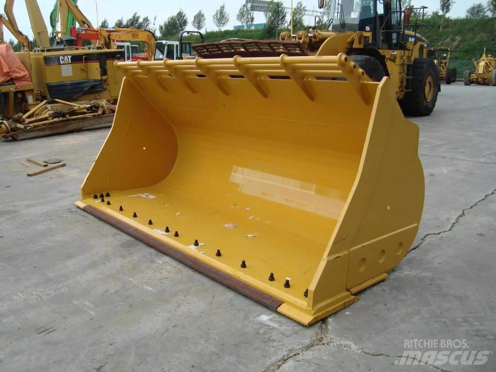 CAT 980 Skopor