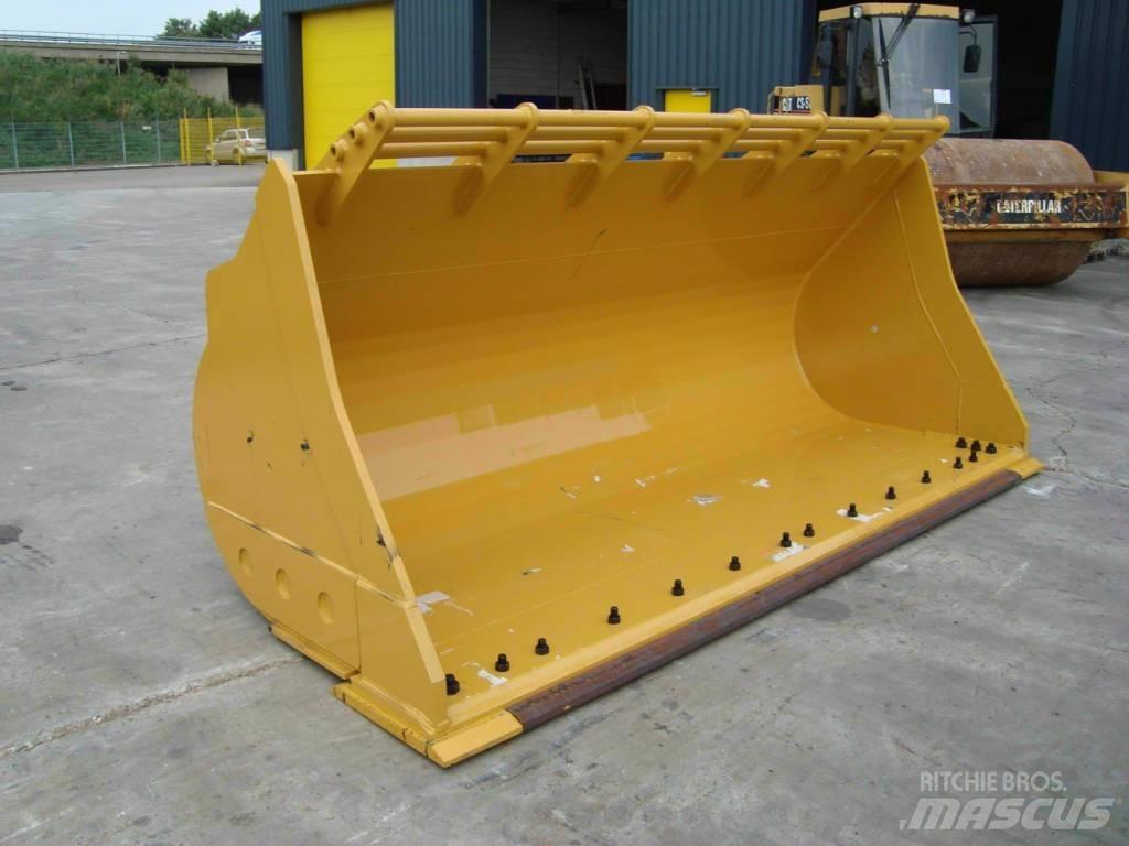 CAT 980 Skopor