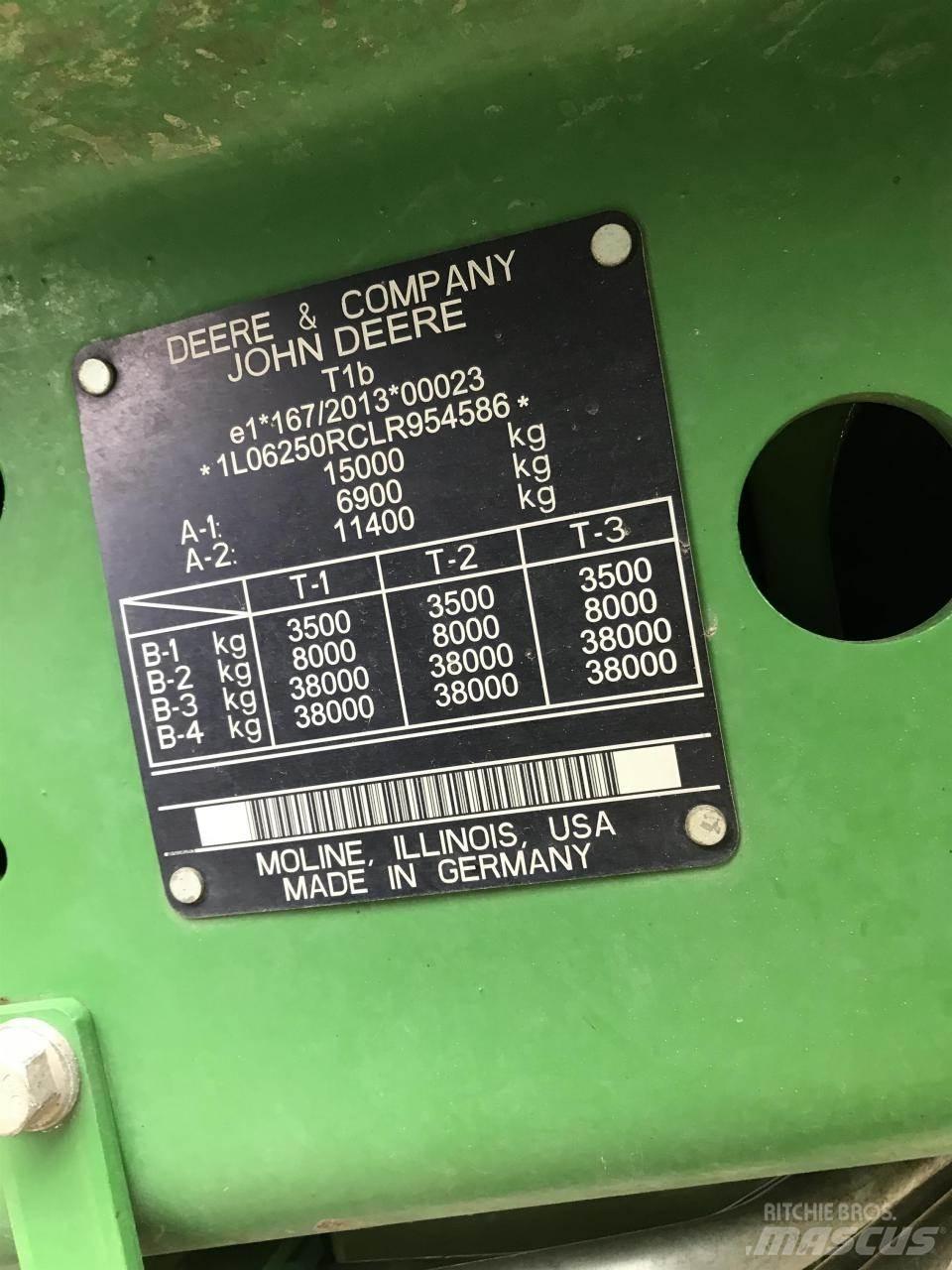 John Deere 6250R Traktorer