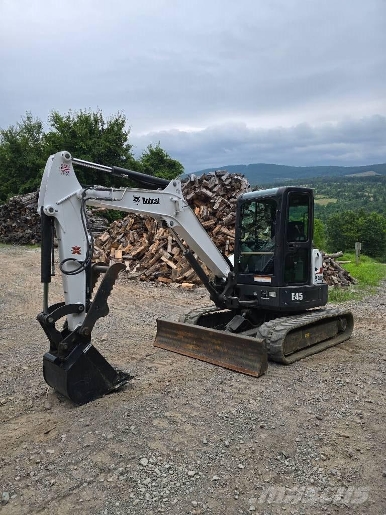 Bobcat E45 Minigrävare < 7t