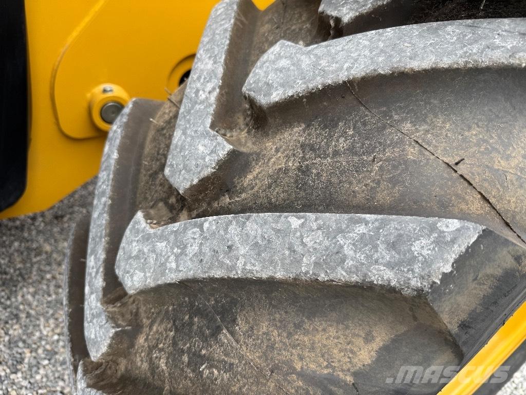 CAT TH 3510 D Teleskoplastare