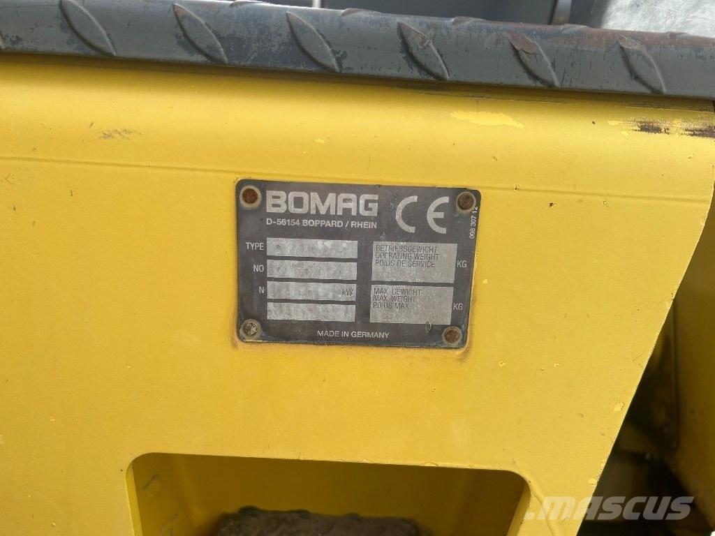 Bomag BW 120 AC-3 Tvåvalsvältar