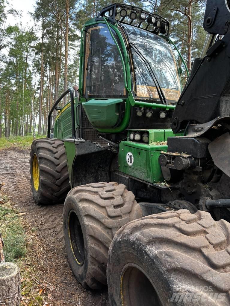 John Deere 1170 E Skördare