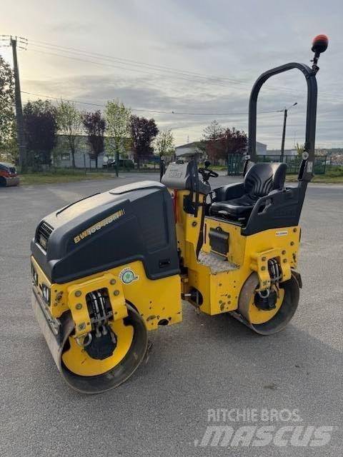 Bomag BW 100 AD M-5 Tvåvalsvältar
