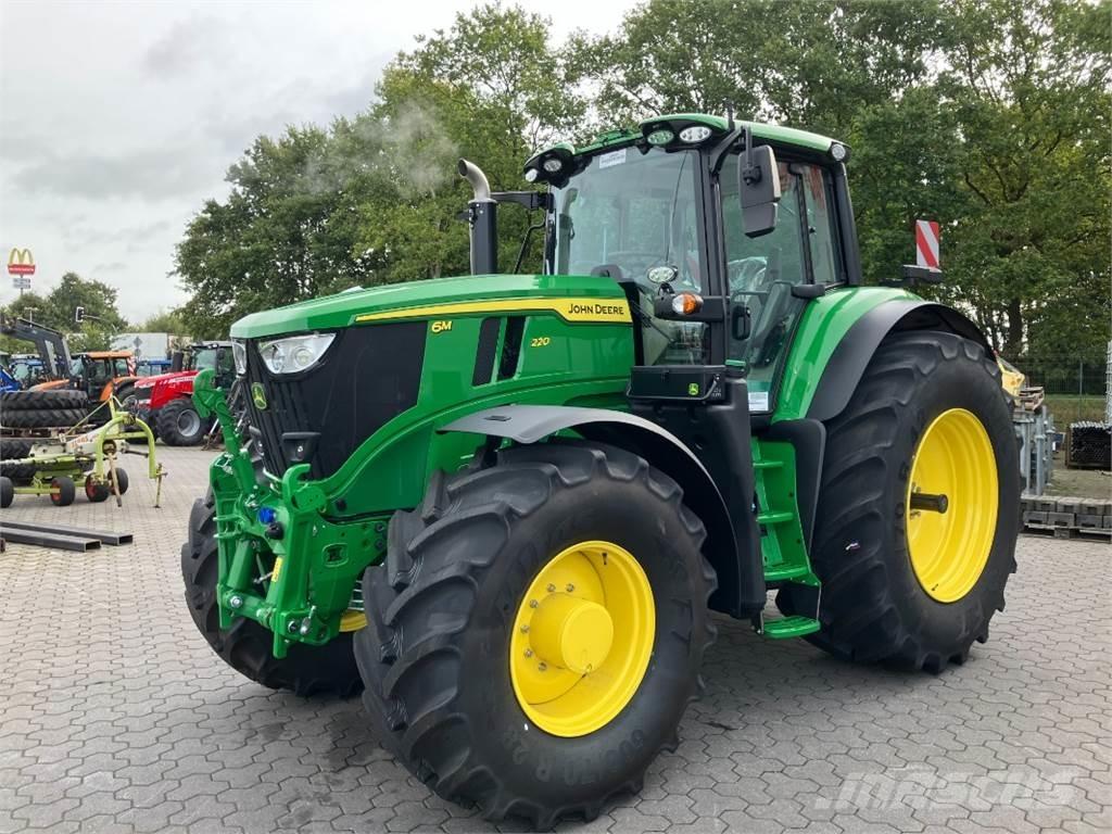 John Deere 6M220 Traktorer