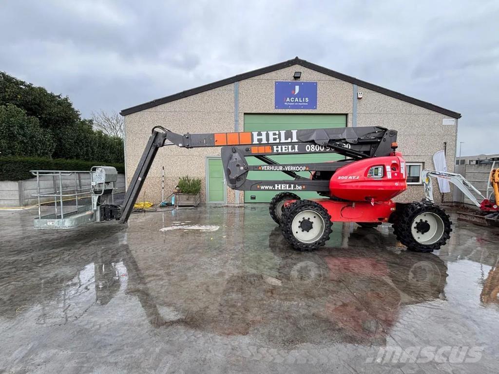 Manitou 200 ATJ Bomliftar