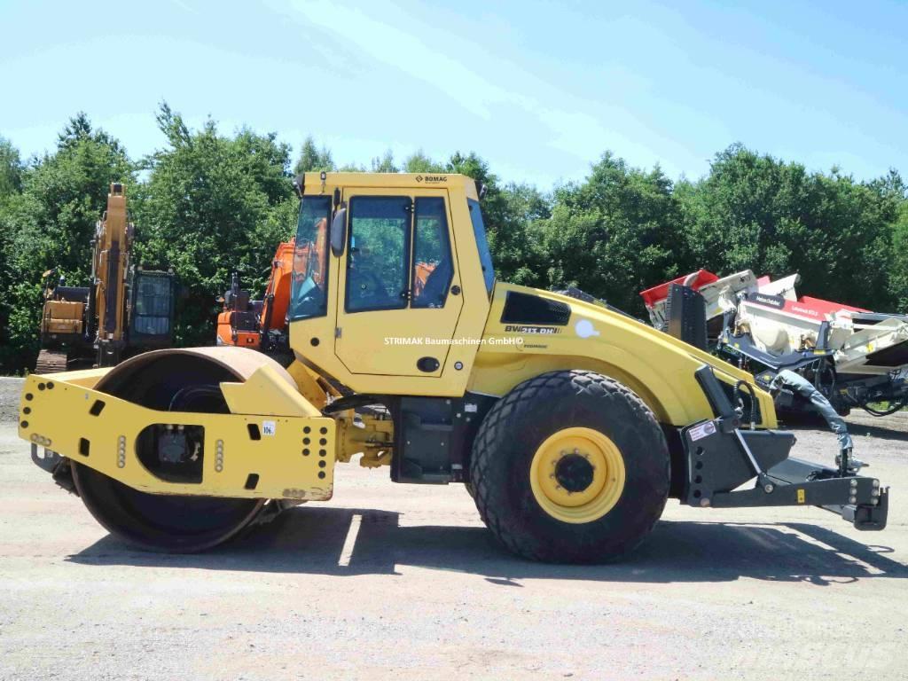 Bomag BW 213 D H-4 i Jordkompaktorer