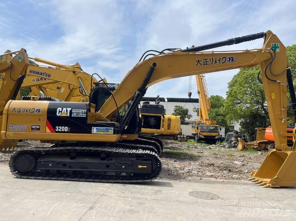 CAT 320D2 Bandgrävare