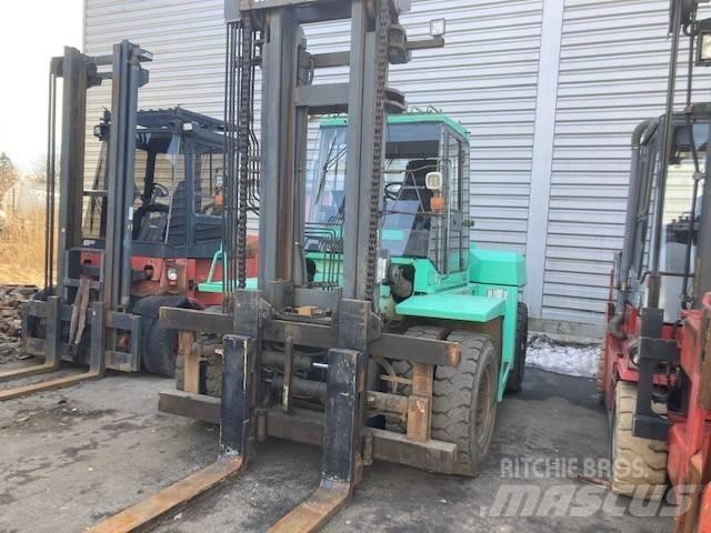 Mitsubishi FD100 Dieselmotviktstruckar