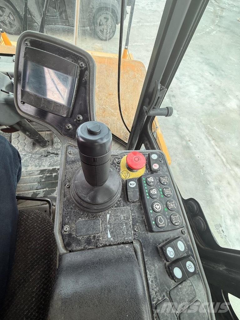 CAT CS 68 B Envalsvältar