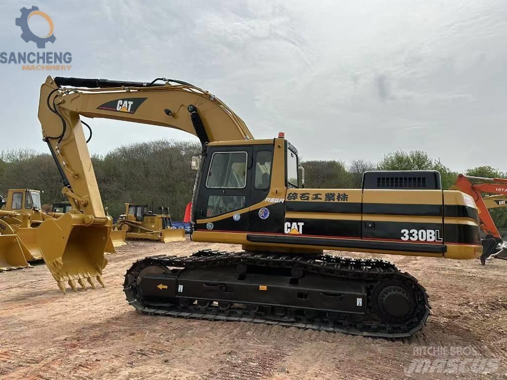CAT 330 B L Bandgrävare
