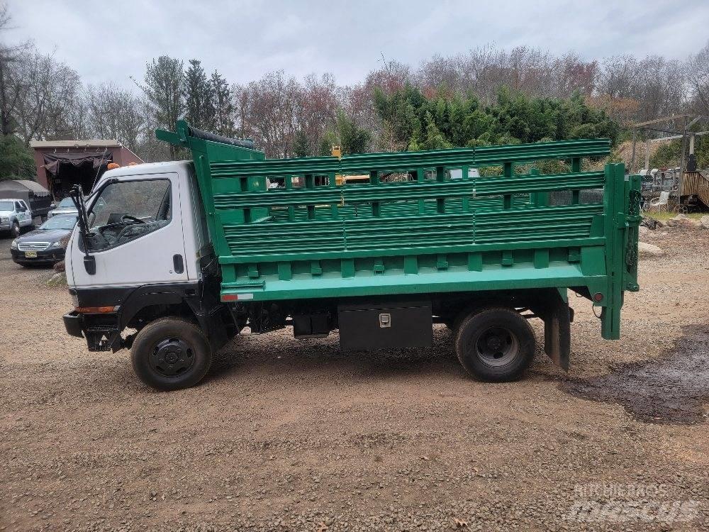 Mitsubishi FUSO Tippbilar