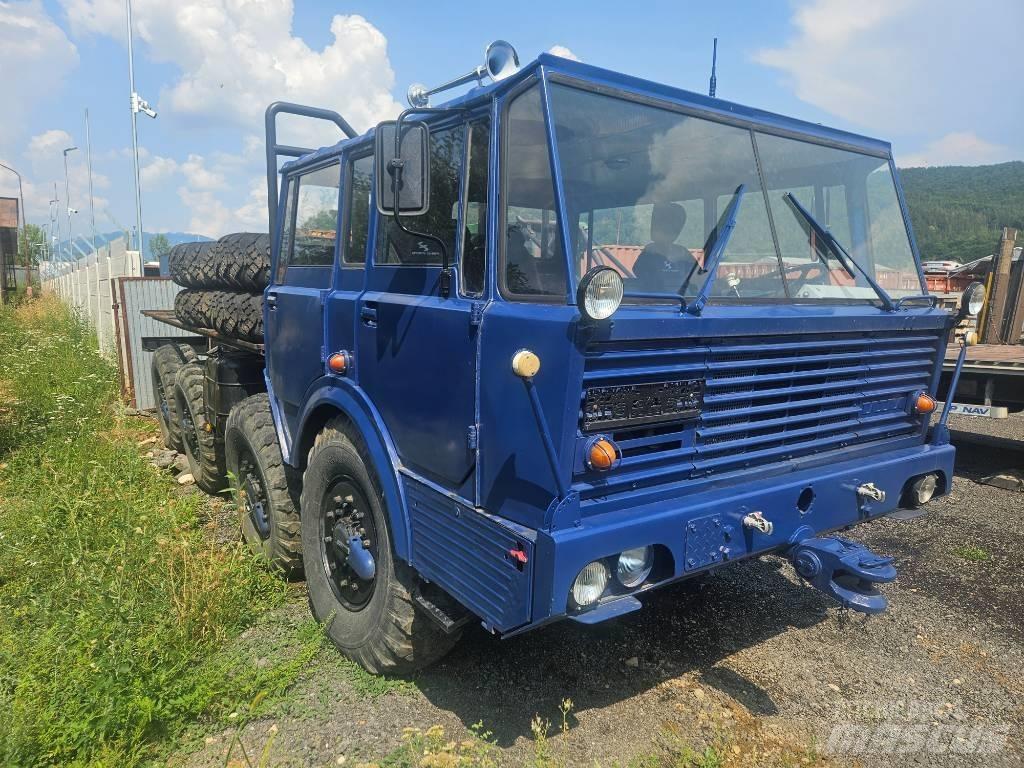 Tatra 813 8x8 KOLOS Chassier