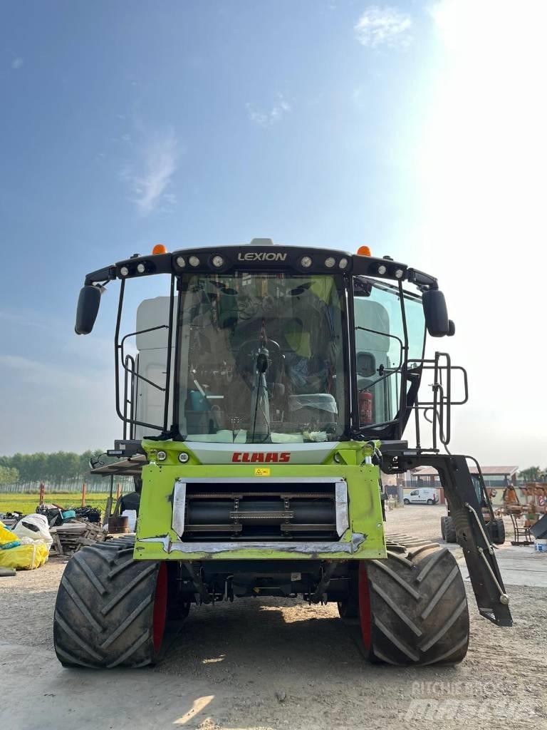 CLAAS LEXION 7600 TT Skördetröskor