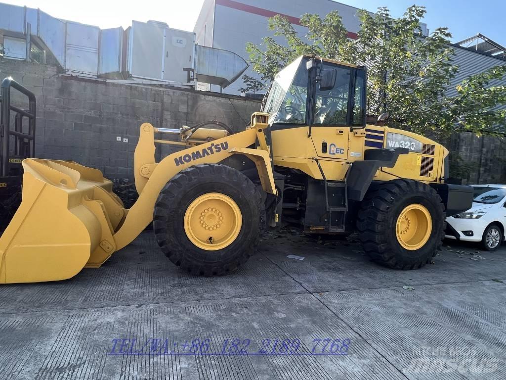 Komatsu WA320 Hjullastare