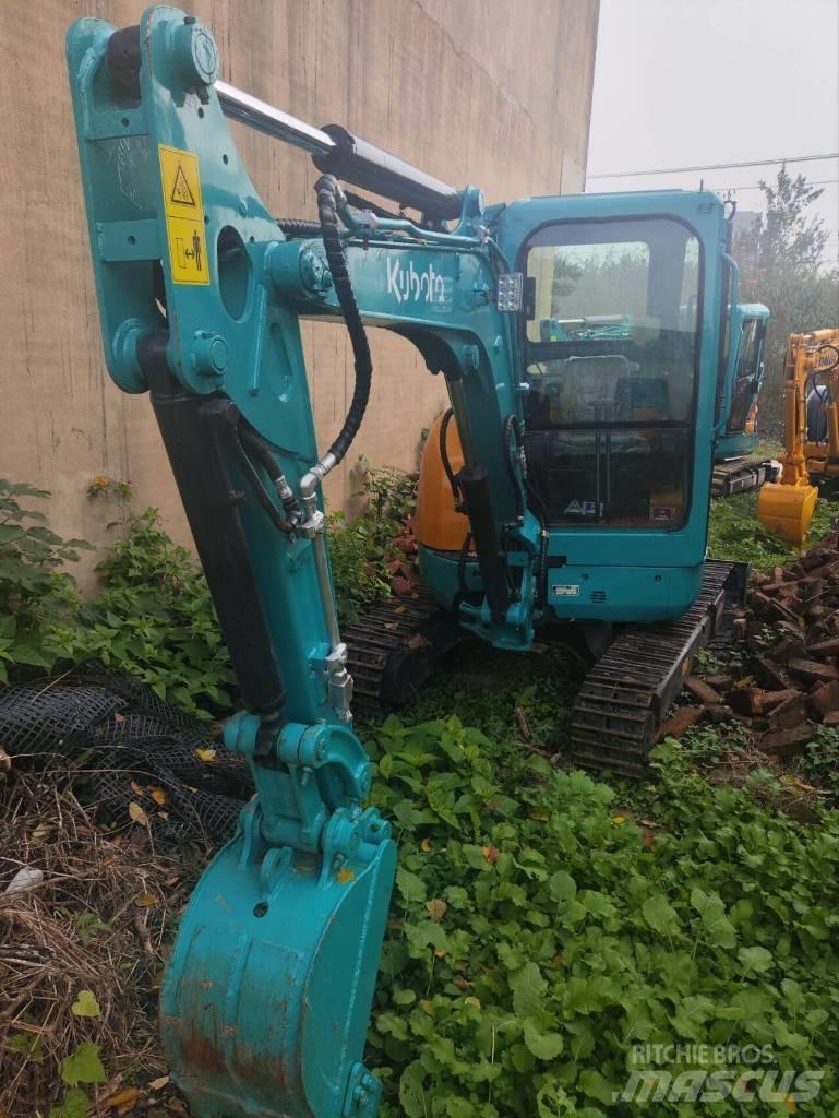 Kubota U 30 Minigrävare < 7t
