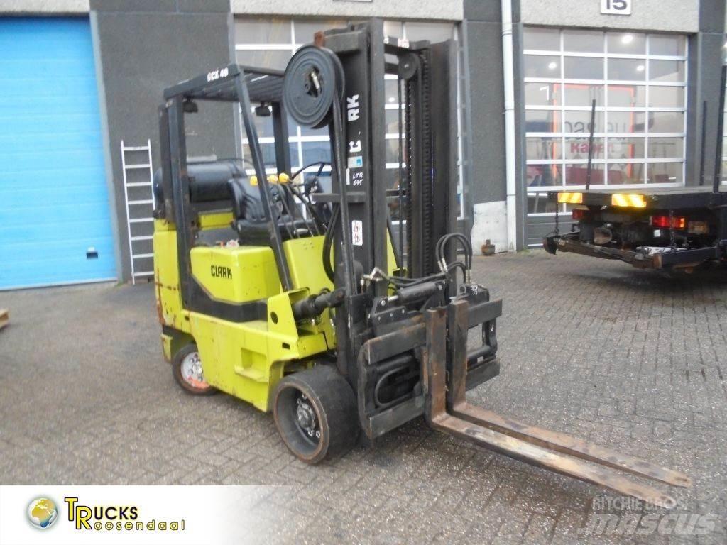 Clark GCX 40 + LPG Gasolmotviktstruckar