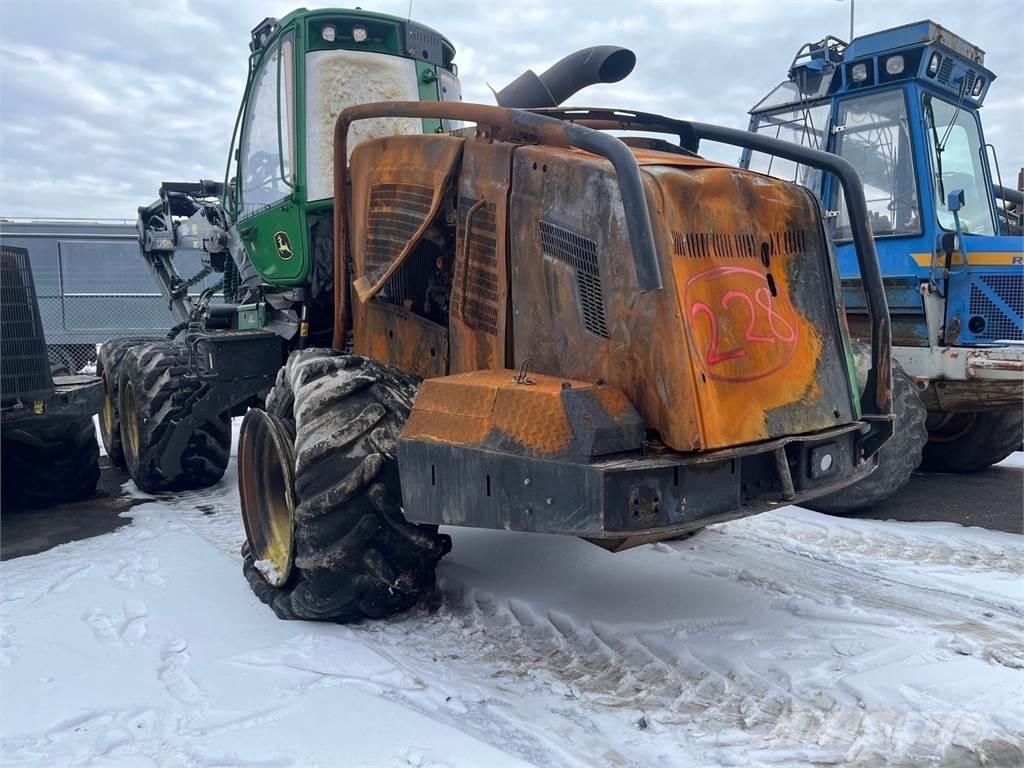 John Deere 1270G Skördare