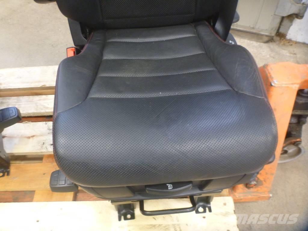 Scania R 650 Hytter och interiör