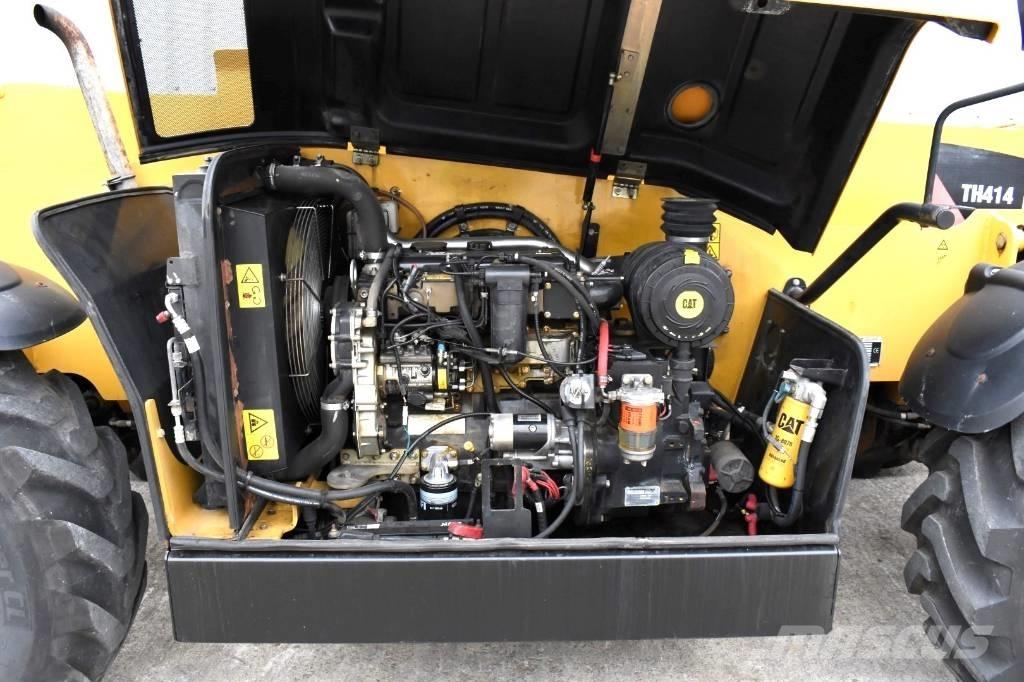 CAT TH 414 Teleskoplastare