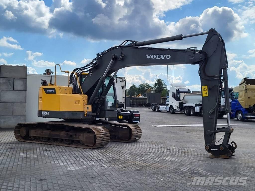 Volvo ECR 235 DL Bandgrävare