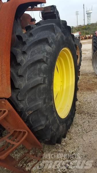  Pneus 460/85R38 Däck, hjul och fälgar