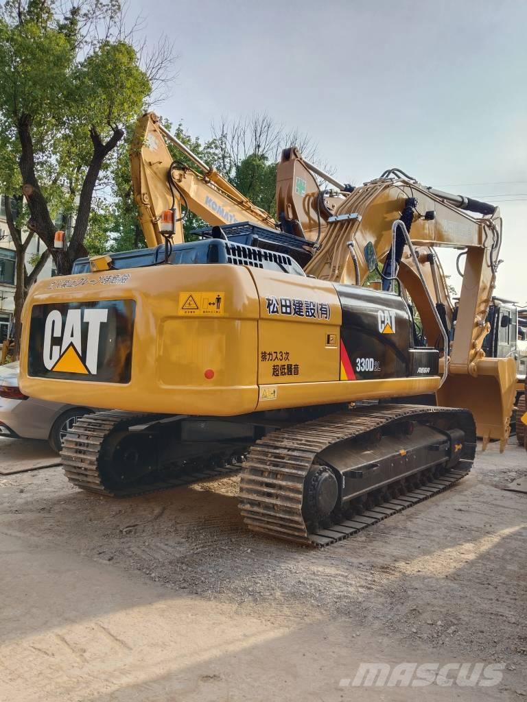 CAT 330 D Bandgrävare