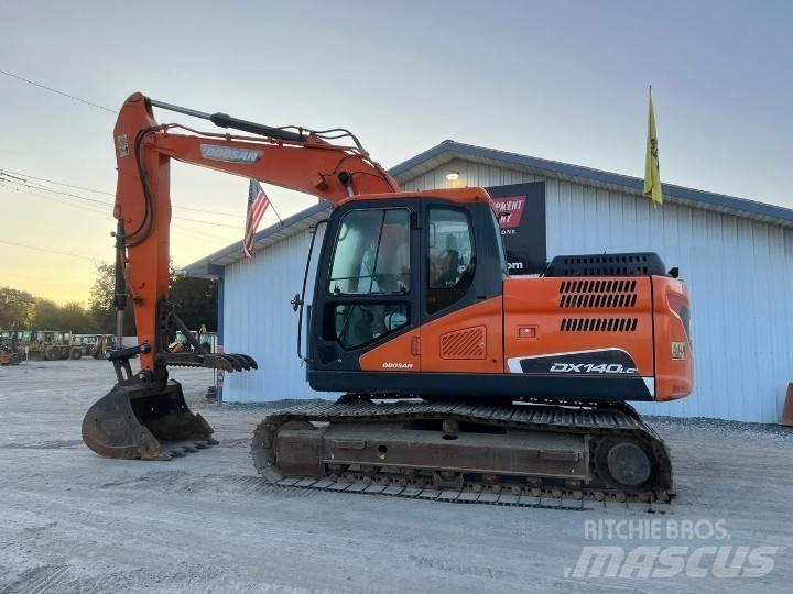 Doosan DX 140 LC Bandgrävare